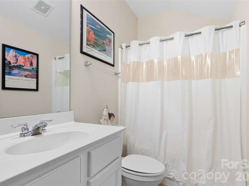 8505 Whitehawk Hill Road, Waxhaw, NC 28173.  MLS# CAR4405657, YatesRealty ID 43887. 