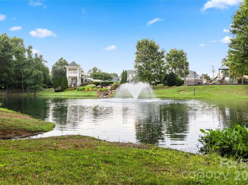 8505 Whitehawk Hill Road, Waxhaw, NC 28173.  MLS# CAR4405657, YatesRealty ID 43887. 