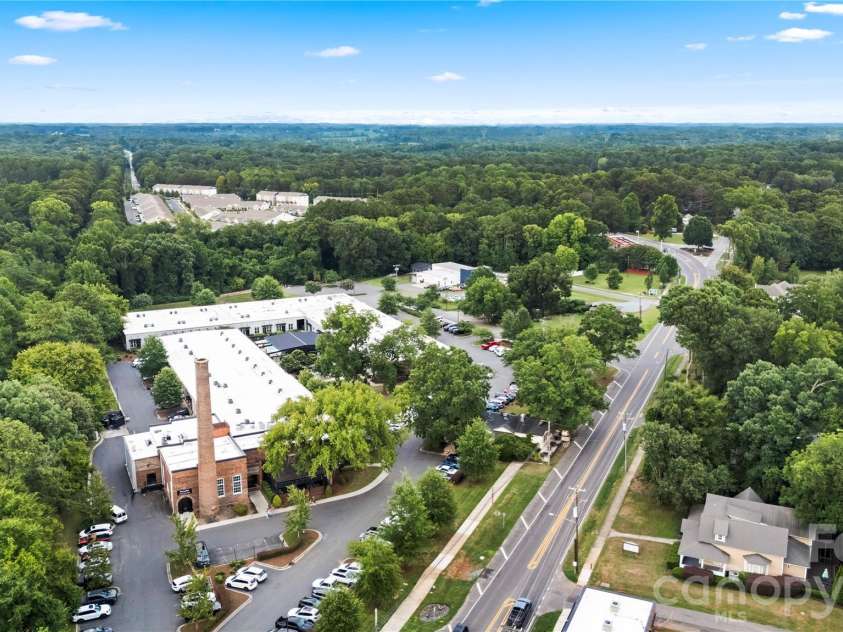 8505 Whitehawk Hill Road, Waxhaw, NC 28173.  MLS# CAR4405657, YatesRealty ID 43887. 