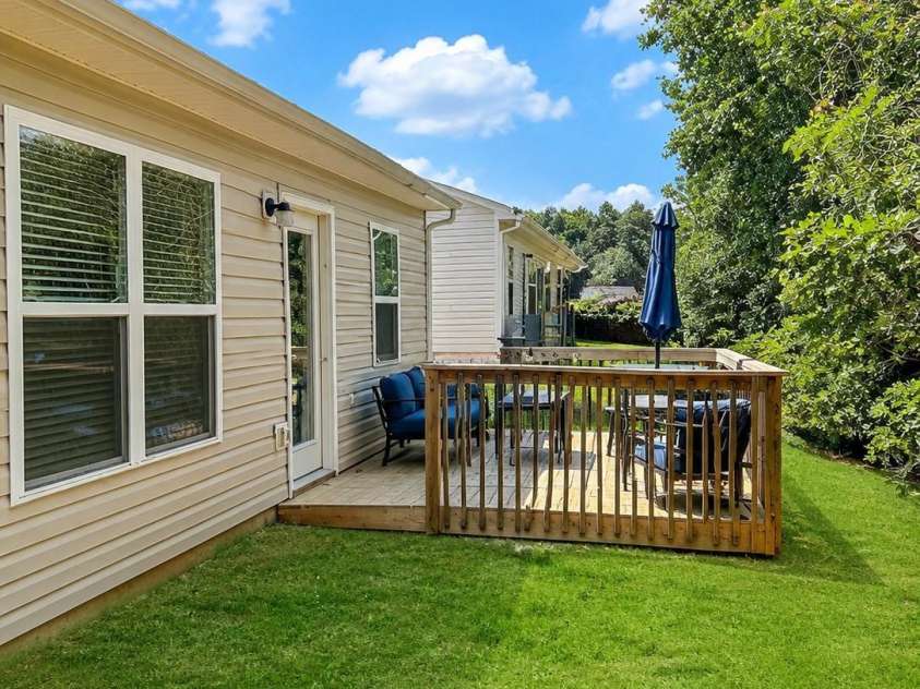 1100 Silvertrace Drive, Salisbury, NC 28144.  MLS# CAR4401572, YatesRealty ID 43889. 