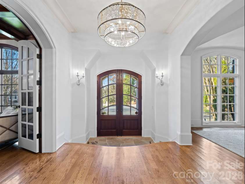 229 Wrenwood Lane, Charlotte, NC 28211.  MLS# CAR4333532, YatesRealty ID 4389. 