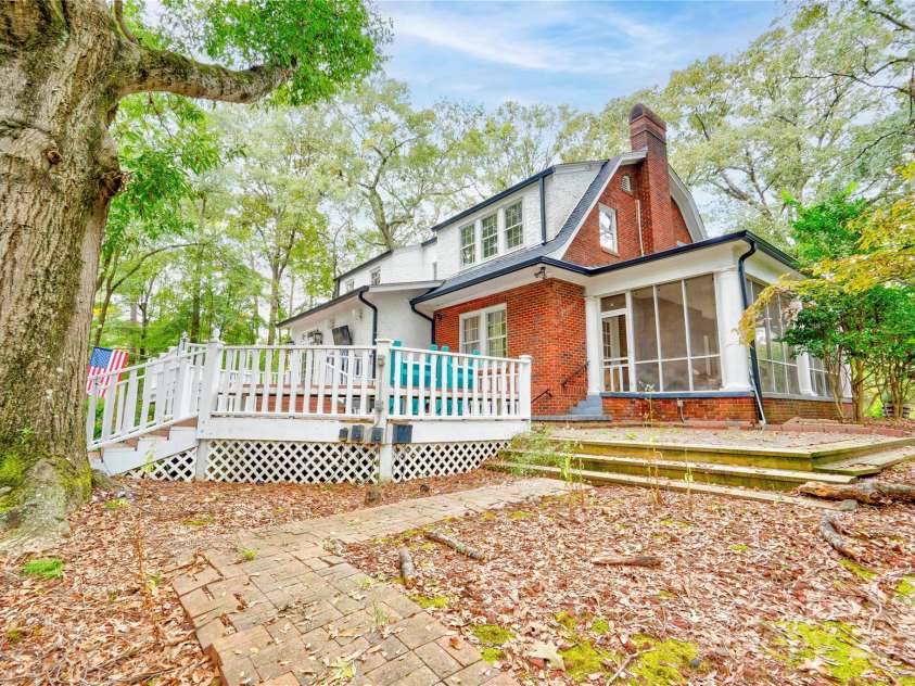 304 Belvedere Avenue, Shelby, NC 28150.  MLS# CAR4310966, YatesRealty ID 4389. Back Right - Multitiered Deck