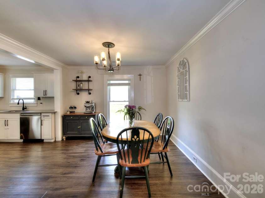 328 Piedmont Avenue, Mount Holly, NC 28120.  MLS# CAR4413409, YatesRealty ID 43891. 