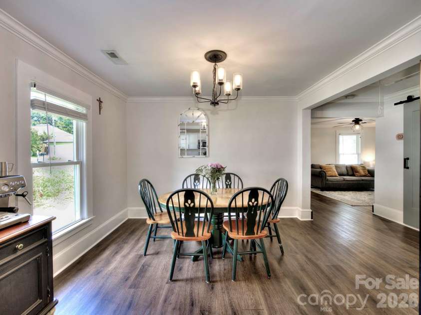 328 Piedmont Avenue, Mount Holly, NC 28120.  MLS# CAR4413409, YatesRealty ID 43891. 