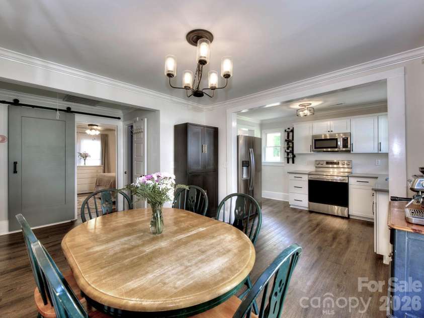 328 Piedmont Avenue, Mount Holly, NC 28120.  MLS# CAR4413409, YatesRealty ID 43891. 