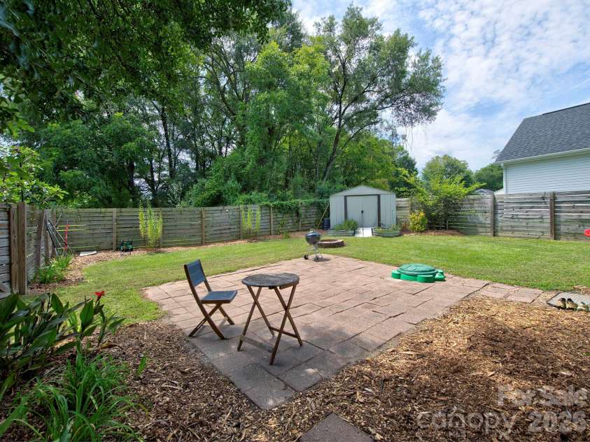 328 Piedmont Avenue, Mount Holly, NC 28120.  MLS# CAR4413409, YatesRealty ID 43891. 
