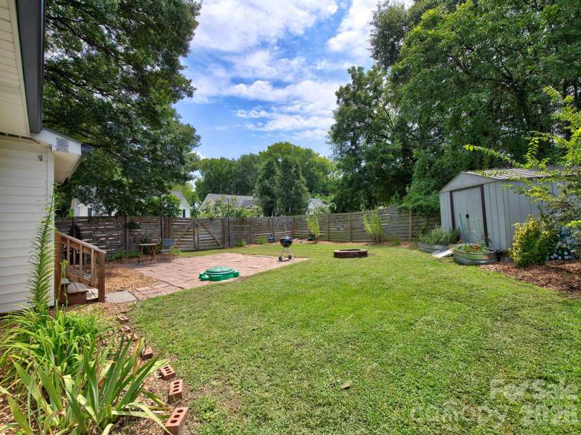 328 Piedmont Avenue, Mount Holly, NC 28120.  MLS# CAR4413409, YatesRealty ID 43891. 