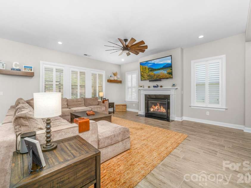 4518 Acorn Hill Drive, Lancaster, SC 29720.  MLS# CAR4410536, YatesRealty ID 43892. 