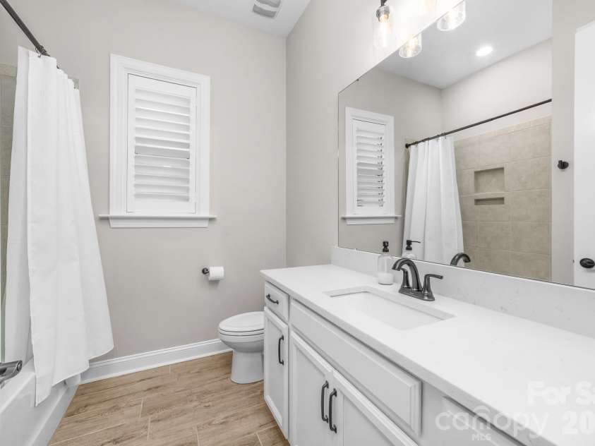 4518 Acorn Hill Drive, Lancaster, SC 29720.  MLS# CAR4410536, YatesRealty ID 43892. 