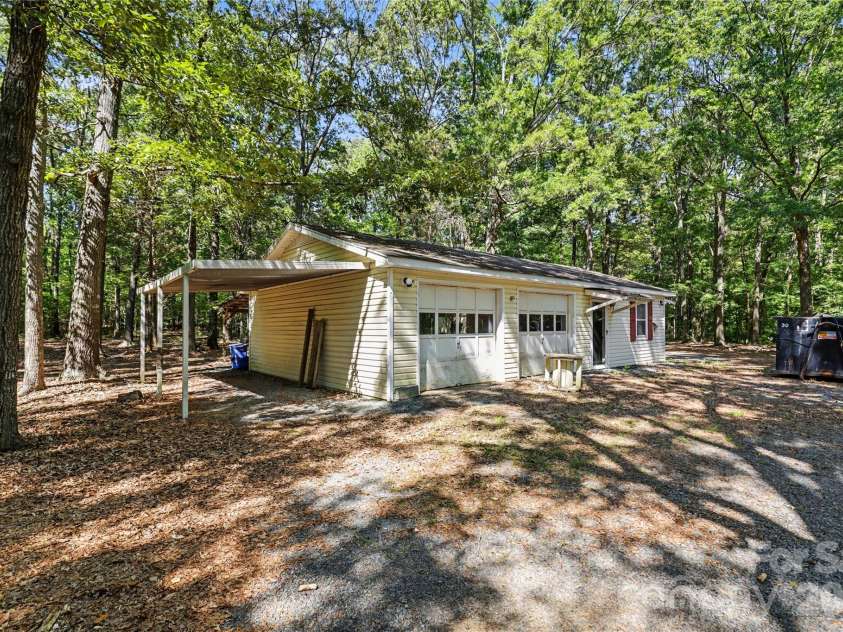 8008 Duncan Road, Indian Trail, NC 28079.  MLS# CAR4392070, YatesRealty ID 43896. 