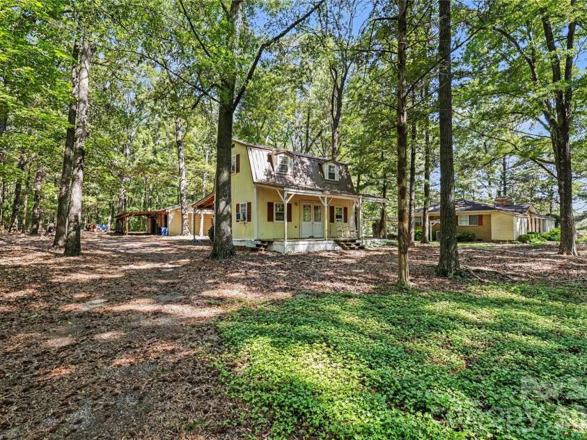 8008 Duncan Road, Indian Trail, NC 28079.  MLS# CAR4392070, YatesRealty ID 43896. 