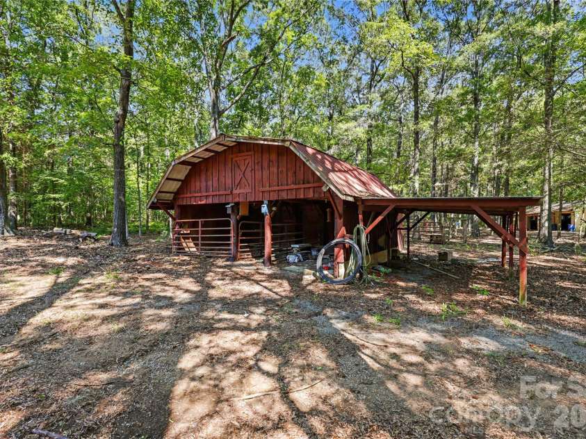 8008 Duncan Road, Indian Trail, NC 28079.  MLS# CAR4392070, YatesRealty ID 43896. 