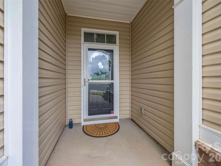 1044 Orchid Lane, Fort Mill, SC 29707.  MLS# CAR4396996, YatesRealty ID 43899. Entrance