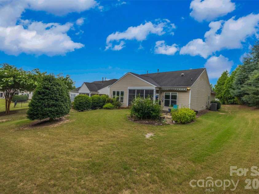 1044 Orchid Lane, Fort Mill, SC 29707.  MLS# CAR4396996, YatesRealty ID 43899. Private back yard