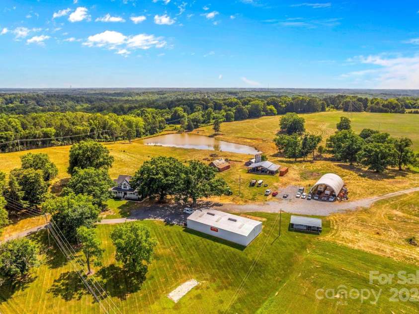 11681 Mooresville Road, Davidson, NC 28036.  MLS# CAR4150437, YatesRealty ID 439. 