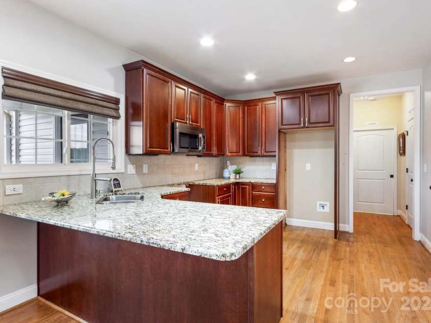 11681 Mooresville Road, Davidson, NC 28036.  MLS# CAR4150437, YatesRealty ID 439. 