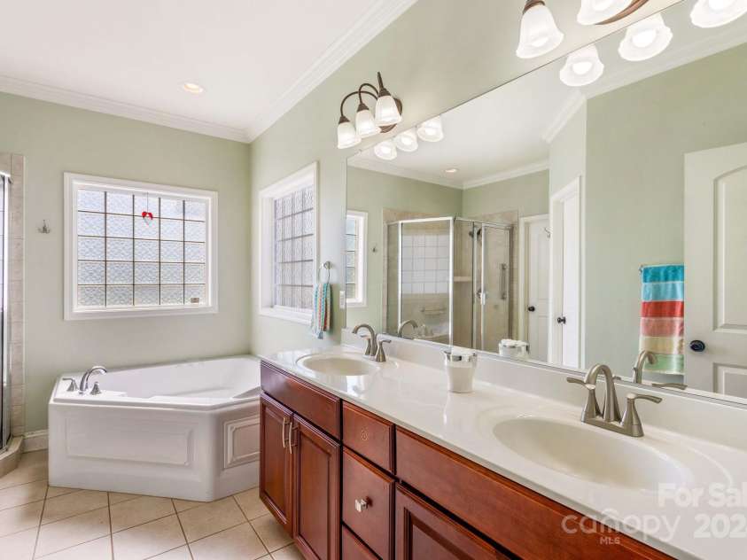 11681 Mooresville Road, Davidson, NC 28036.  MLS# CAR4150437, YatesRealty ID 439. 