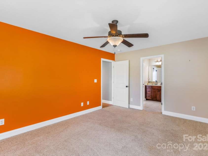 11681 Mooresville Road, Davidson, NC 28036.  MLS# CAR4150437, YatesRealty ID 439. 