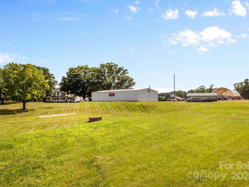 11681 Mooresville Road, Davidson, NC 28036.  MLS# CAR4150437, YatesRealty ID 439. 