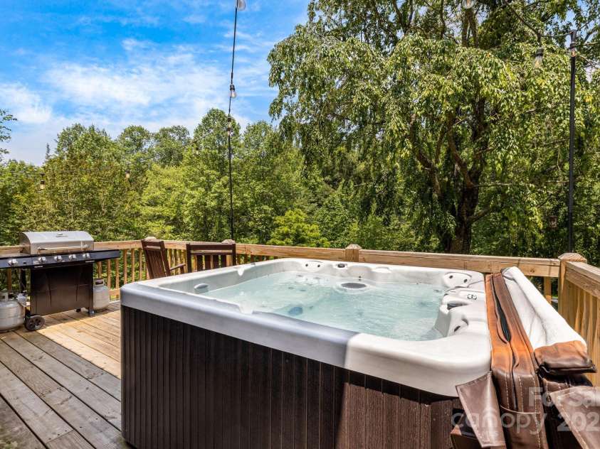 6541 Grassy Branch Road, Bryson City, NC 28713.  MLS# CAR4265926, YatesRealty ID 439. 