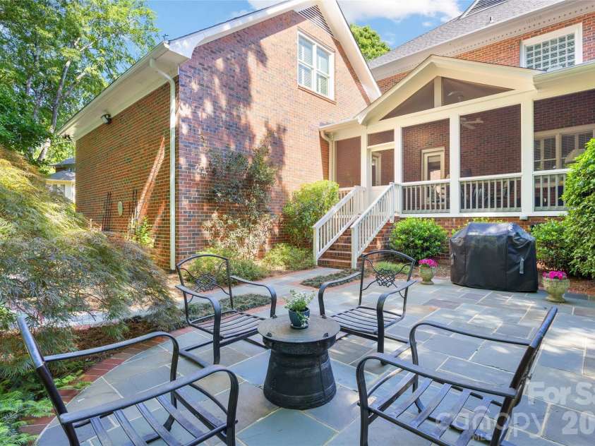 4026 Sharon View Road, Charlotte, NC 28226.  MLS# CAR4346910, YatesRealty ID 4390. 