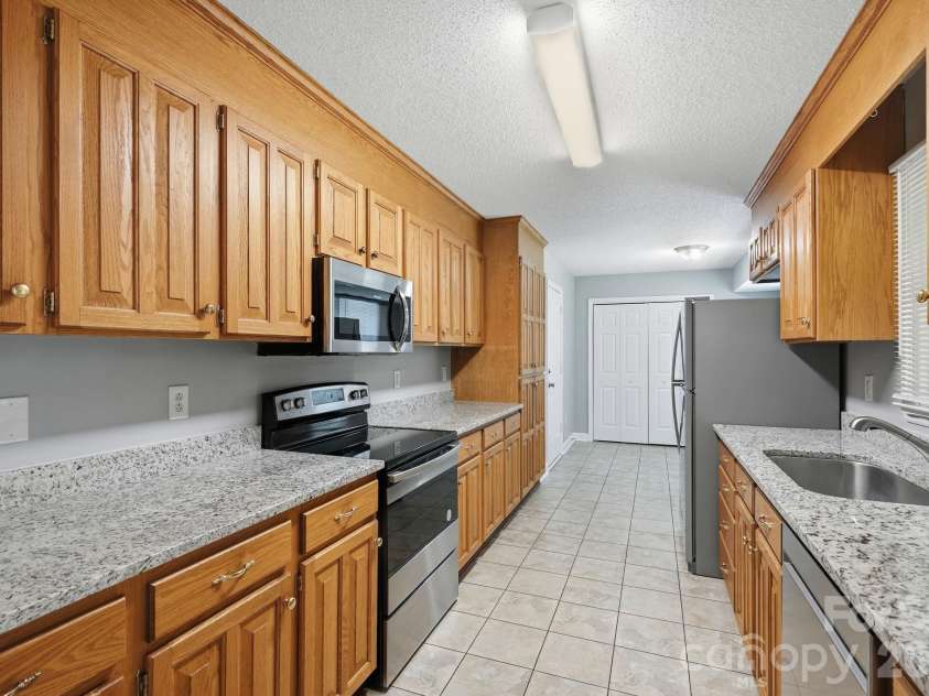 135 Byers Road, Troutman, NC 28166.  MLS# CAR4413720, YatesRealty ID 43900. 