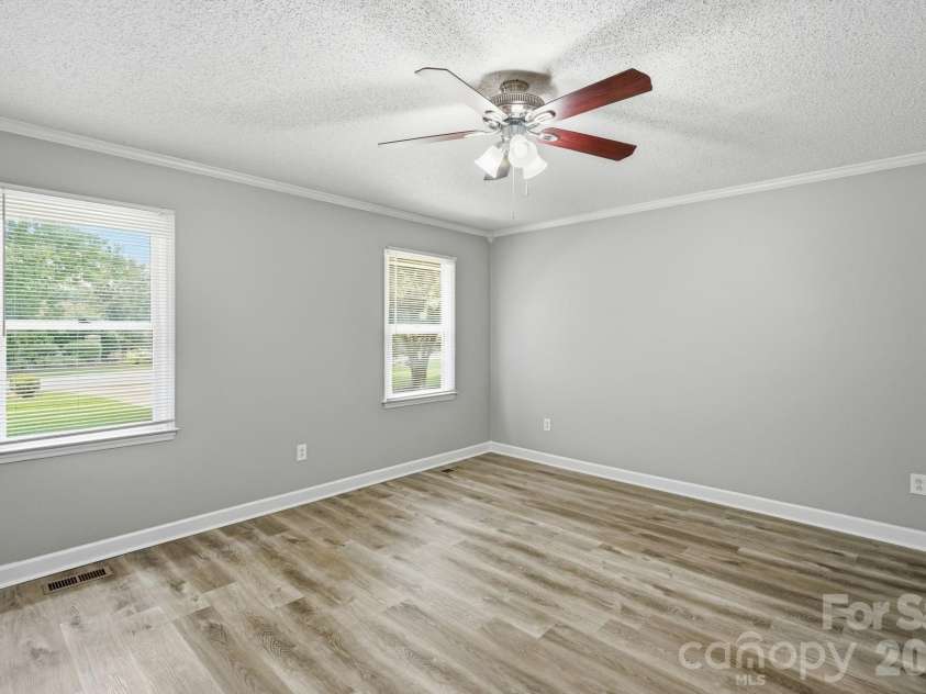 135 Byers Road, Troutman, NC 28166.  MLS# CAR4413720, YatesRealty ID 43900. 