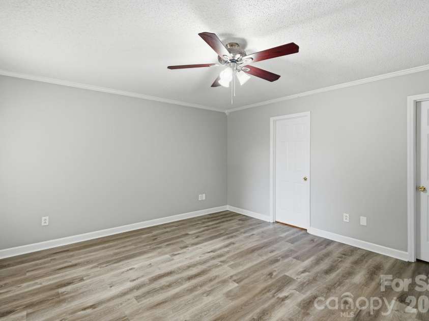 135 Byers Road, Troutman, NC 28166.  MLS# CAR4413720, YatesRealty ID 43900. 