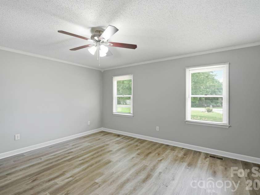 135 Byers Road, Troutman, NC 28166.  MLS# CAR4413720, YatesRealty ID 43900. 