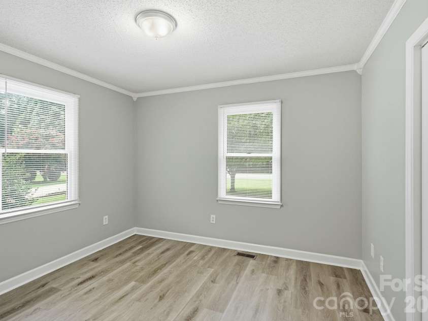 135 Byers Road, Troutman, NC 28166.  MLS# CAR4413720, YatesRealty ID 43900. 