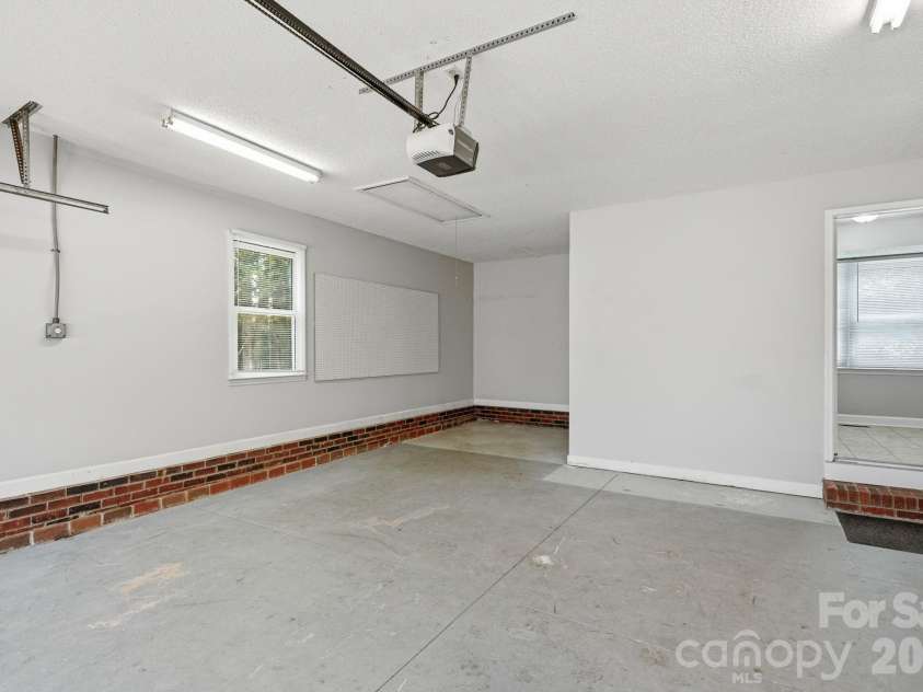 135 Byers Road, Troutman, NC 28166.  MLS# CAR4413720, YatesRealty ID 43900. 