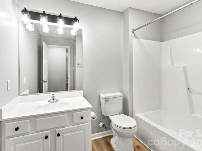 3317 Harbour Pointe Place, Fayetteville, NC 28314.  MLS# CAR4414305, YatesRealty ID 43903. 