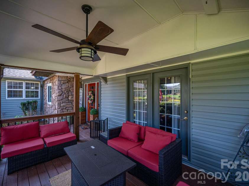 4609 Old Mill Road, Gastonia, NC 28056.  MLS# CAR4413867, YatesRealty ID 43904. 