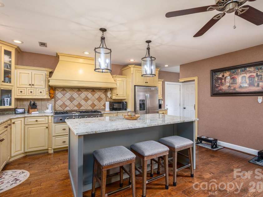 4609 Old Mill Road, Gastonia, NC 28056.  MLS# CAR4413867, YatesRealty ID 43904. 