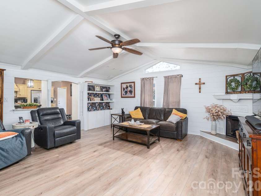 4609 Old Mill Road, Gastonia, NC 28056.  MLS# CAR4413867, YatesRealty ID 43904. 
