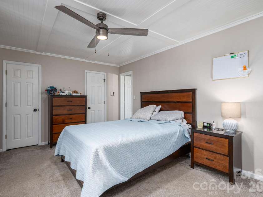 4609 Old Mill Road, Gastonia, NC 28056.  MLS# CAR4413867, YatesRealty ID 43904. 