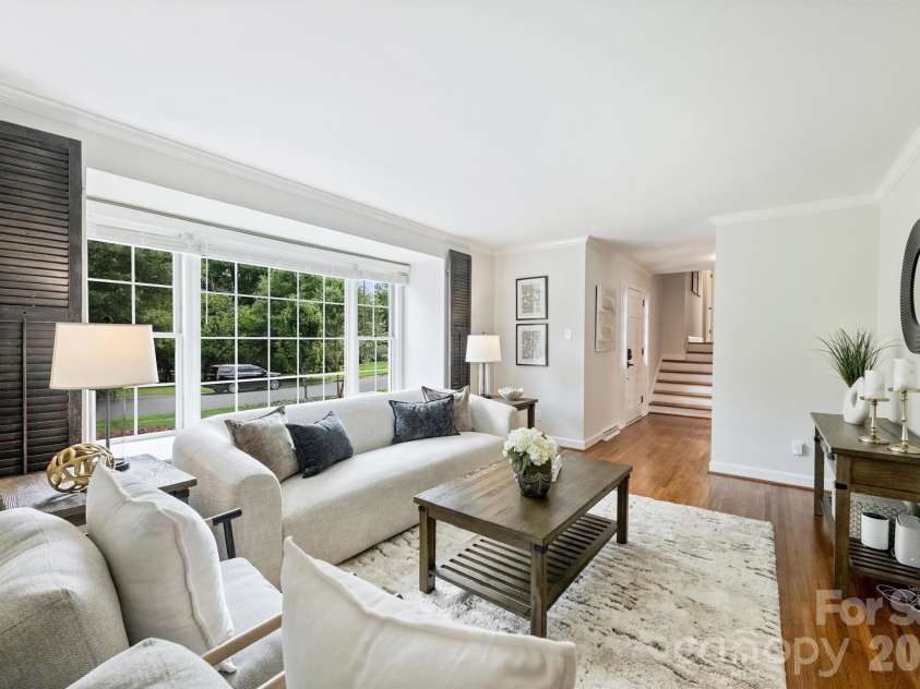 3120 Sunnybrook Drive, Charlotte, NC 28210.  MLS# CAR4412858, YatesRealty ID 43905. 