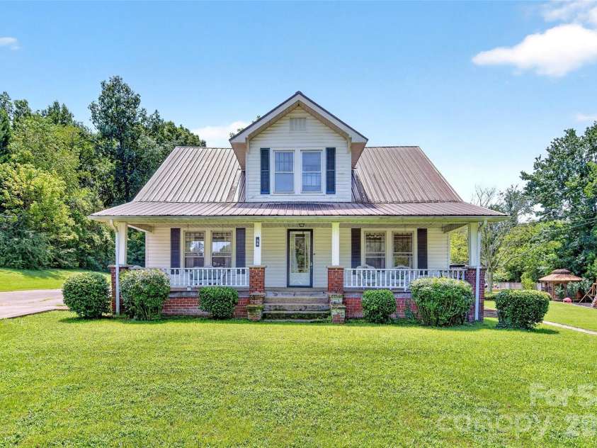 96 Huntsville Road, Marion, NC 28752.  MLS# CAR4413751, YatesRealty ID 43906. 