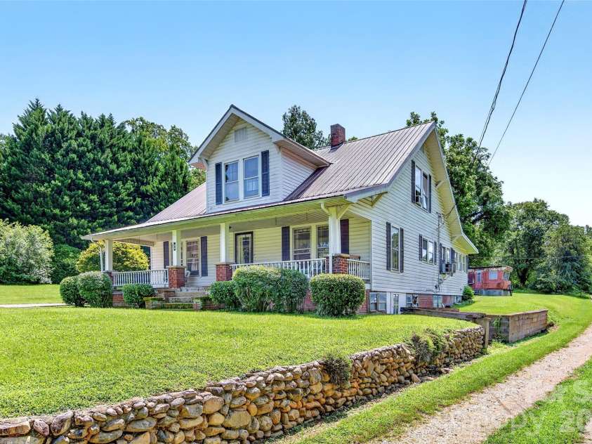 96 Huntsville Road, Marion, NC 28752.  MLS# CAR4413751, YatesRealty ID 43906. 