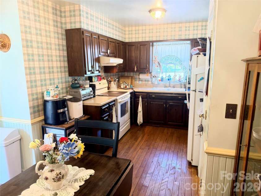 1070 River Run, Asheboro, NC 27205.  MLS# CAR4413521, YatesRealty ID 43907. 