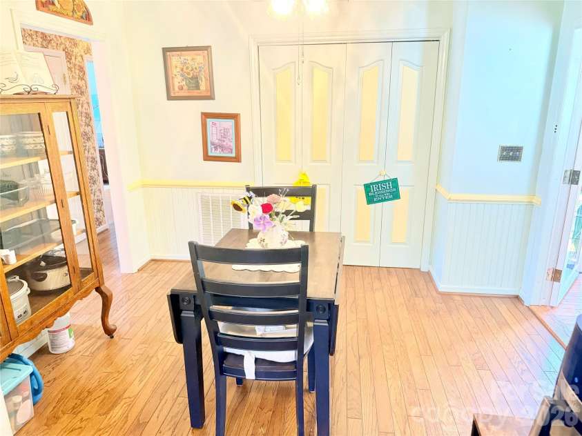 1070 River Run, Asheboro, NC 27205.  MLS# CAR4413521, YatesRealty ID 43907. 
