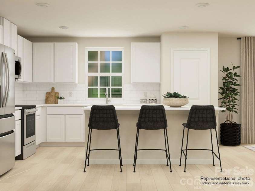 1838 Broom Maker Drive, Bessemer City, NC 28016.  MLS# CAR4414380, YatesRealty ID 43909. Kitchen