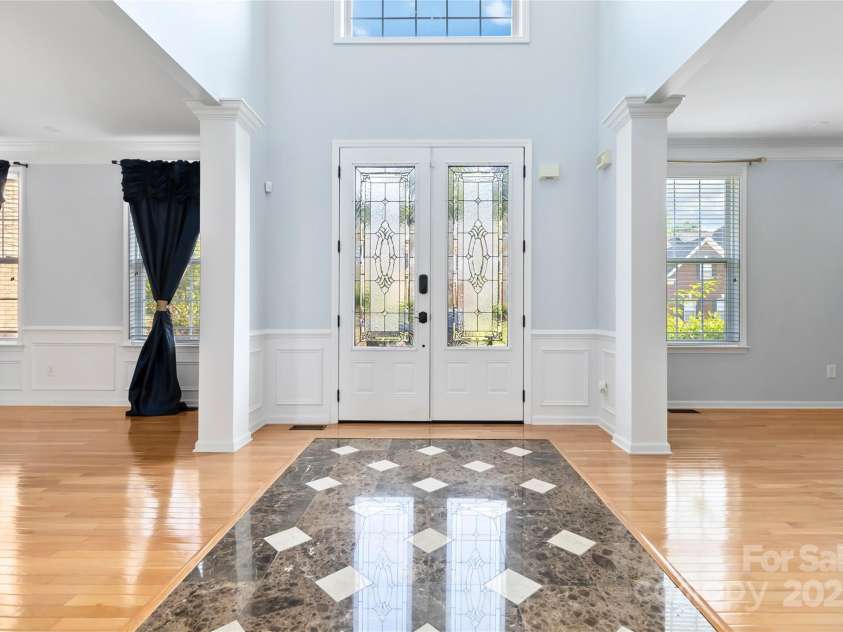 1009 Murandy Lane, Matthews, NC 28104.  MLS# CAR4272008, YatesRealty ID 4391. 