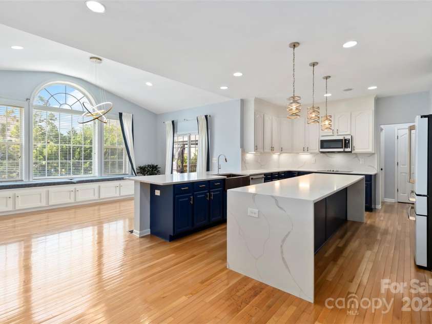 1009 Murandy Lane, Matthews, NC 28104.  MLS# CAR4272008, YatesRealty ID 4391. 