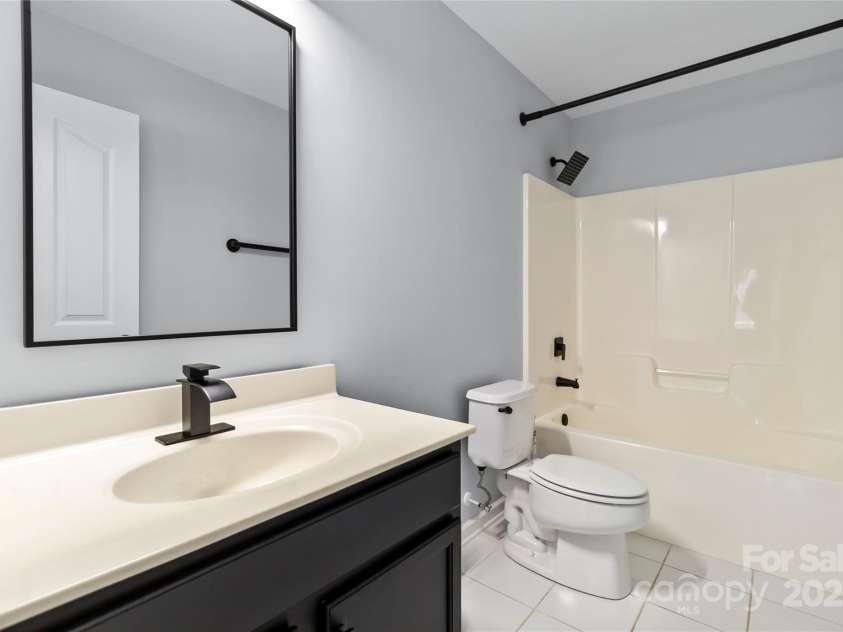 1009 Murandy Lane, Matthews, NC 28104.  MLS# CAR4272008, YatesRealty ID 4391. 