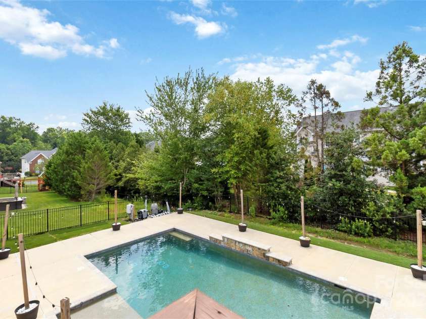 1009 Murandy Lane, Matthews, NC 28104.  MLS# CAR4272008, YatesRealty ID 4391. 