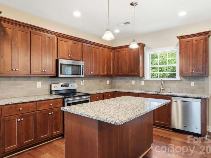 5361 Brickyard Terrace Court, Concord, NC 28027.  MLS# CAR4408847, YatesRealty ID 43910. Kitchen