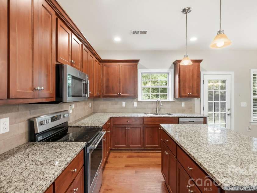 5361 Brickyard Terrace Court, Concord, NC 28027.  MLS# CAR4408847, YatesRealty ID 43910. Kitchen