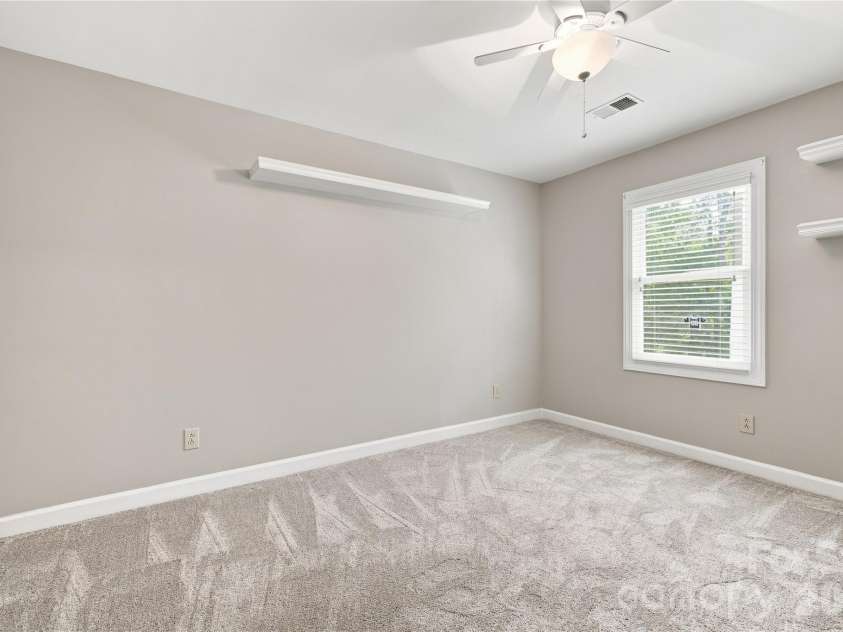 3906 Wandering Lane, Hickory, NC 28601.  MLS# CAR4410839, YatesRealty ID 43911. 