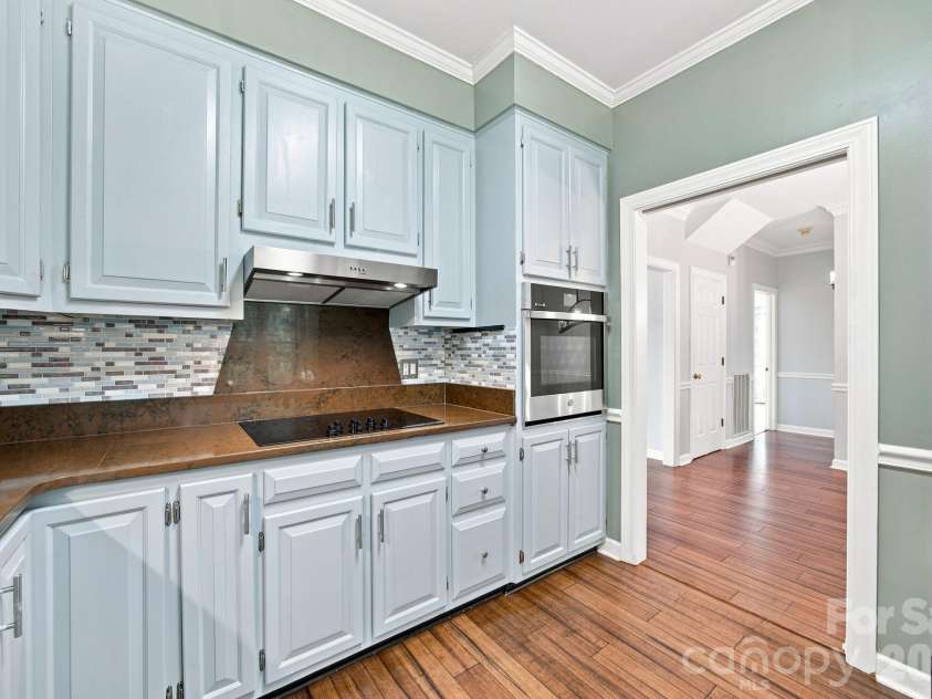 100 Arabian Lane, Salisbury, NC 28147.  MLS# CAR4414374, YatesRealty ID 43912. 